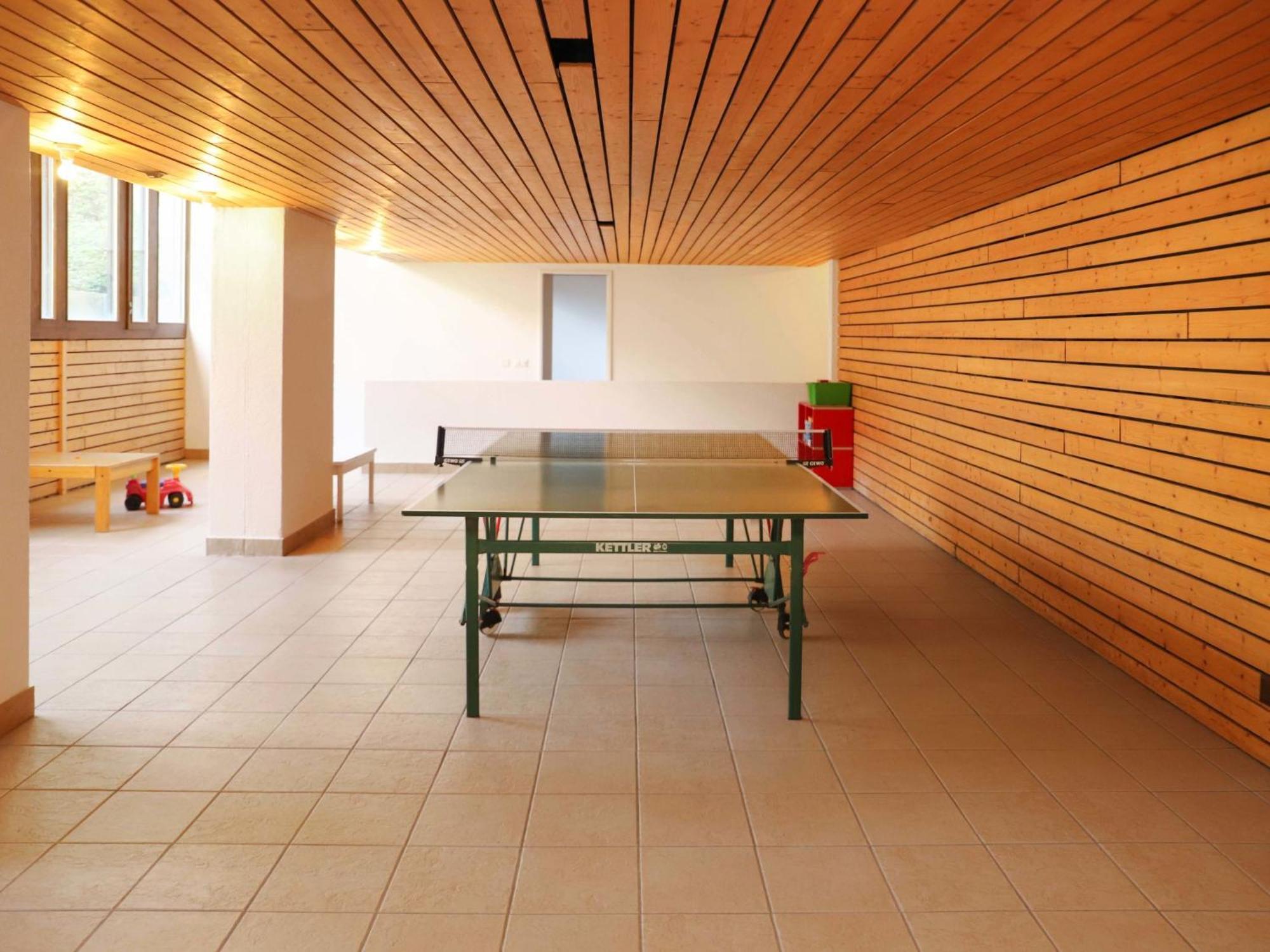 Apartment Jeanne D'Arc-3 By Interhome Crans-Montana Exterior foto